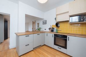 Photo 11- click for photo gallery